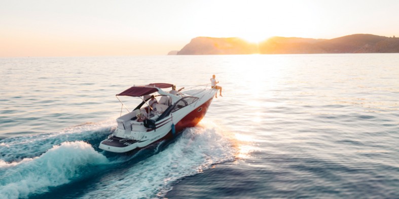 enery observer worlds first hydrogen fuel cell boat