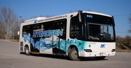 hydrogen-bus